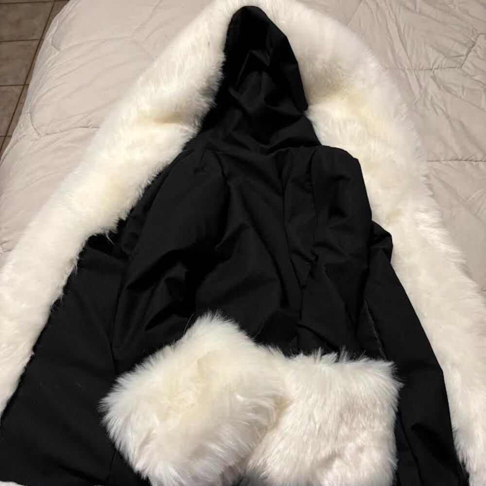 Fhillinuo Fur Coat